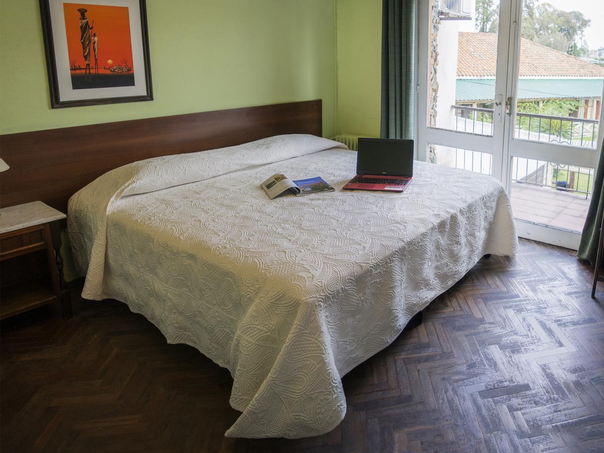 Hosteria Del Parque San José de Mayo Chambre photo